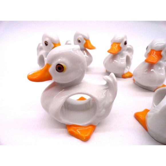 White Ceramic Porcelain Duck Napkin Holder Ring Set of 8 Vintage Lego Taiwan - Picture 2 of 5